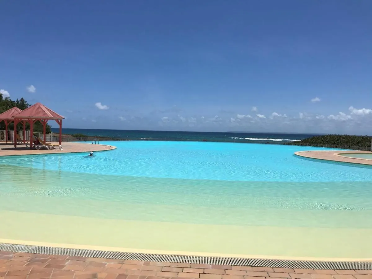 Studio Mojito vue mer av cuve eau et accès plage et piscine ANSE DES ROCHERS Saint-Francois  Appartamento