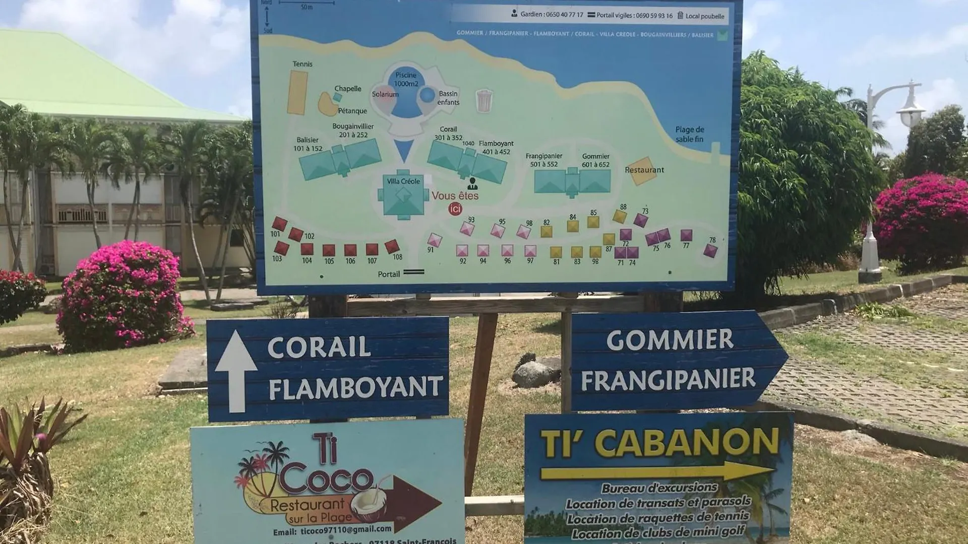 Studio Mojito vue mer av cuve eau et accès plage et piscine ANSE DES ROCHERS Saint-Francois  Guadalupa